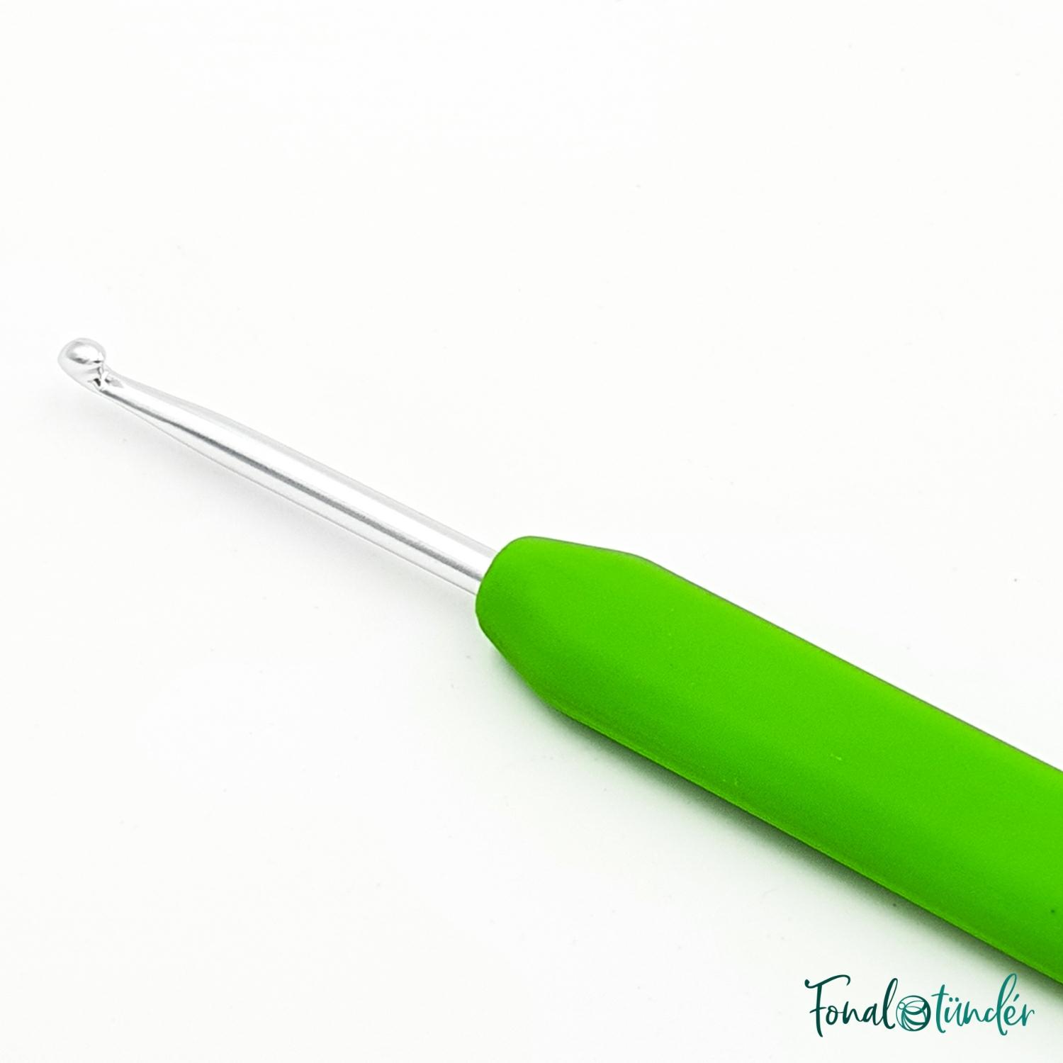 KnitPro Waves - crochet hook with soft grip - 2-12 mm